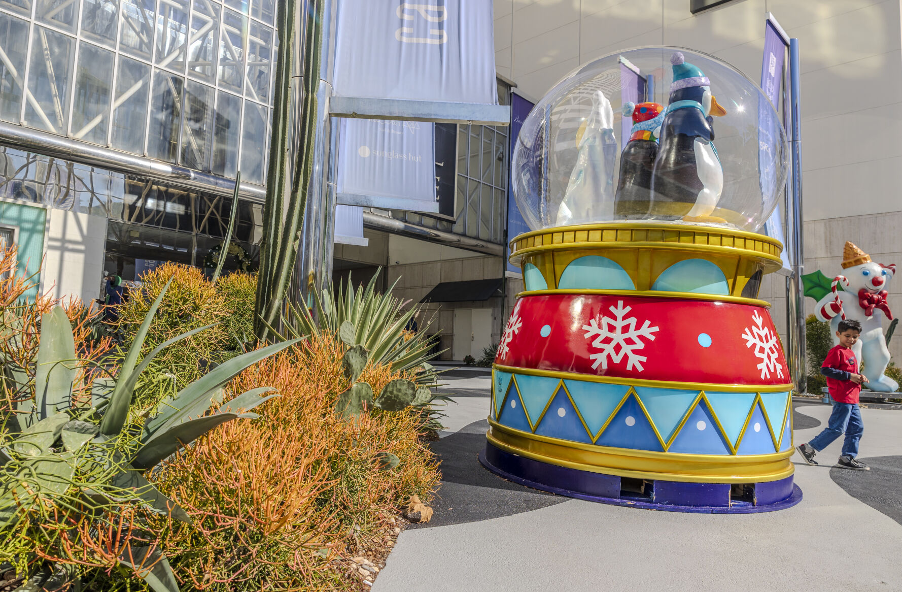 NO.christmasspirit.121923_145.JPG